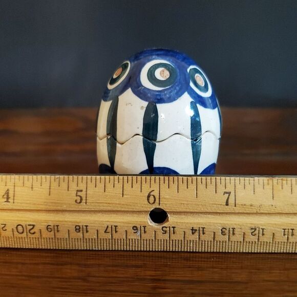 Boleslawiec Polish Hand Made Pottery Salt Pepper Cracked Egg Shaker Peacock - Picture 6 of 6
